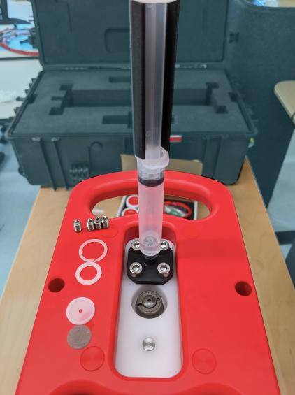 qplus kickstand